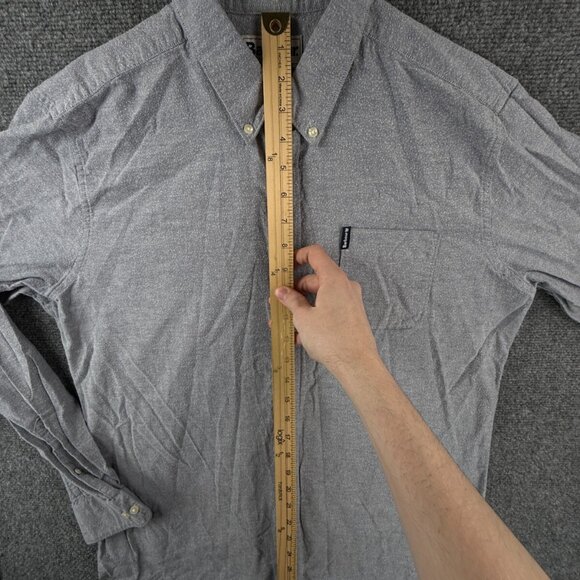 Barbour Tailored Fit Us Size Medium Blue Long Sleeve Button Up Shirt Pocket Logo - Picture 3 of 13